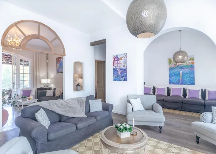 Casa Nova Estate سيدجيس